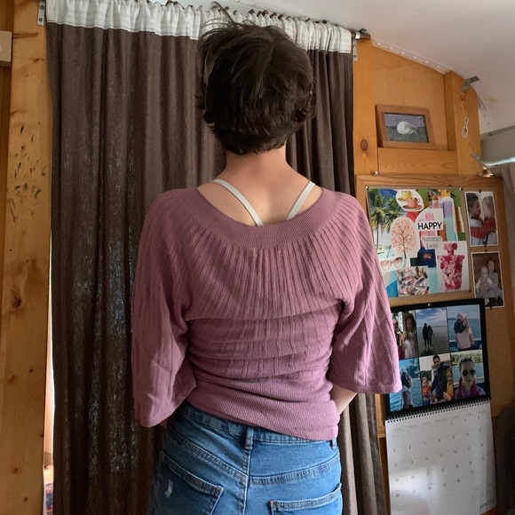 H&M stretchy purple top - Picture 2 of 4